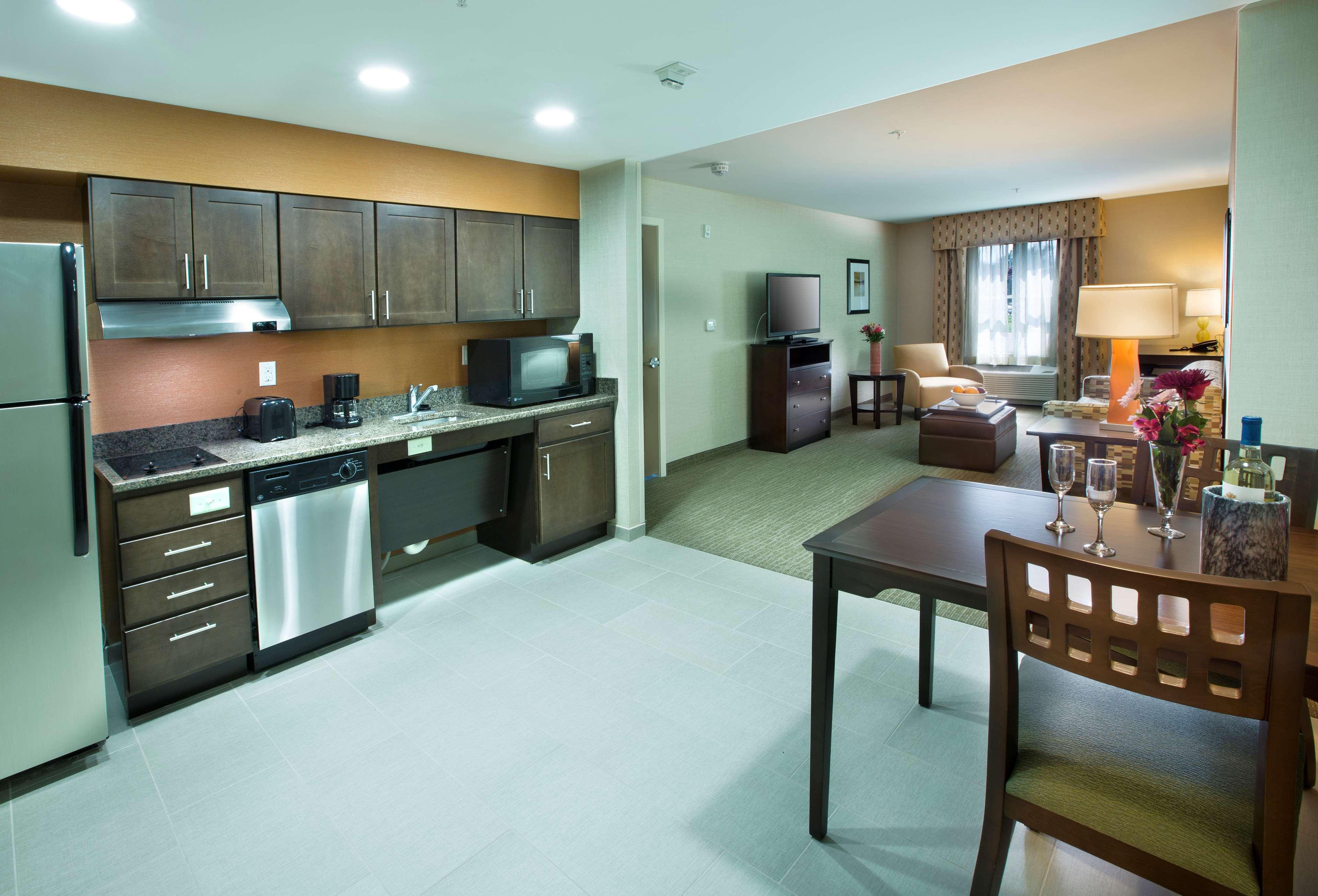 Homewood Suites By Hilton Newport-Middletown Buitenkant foto