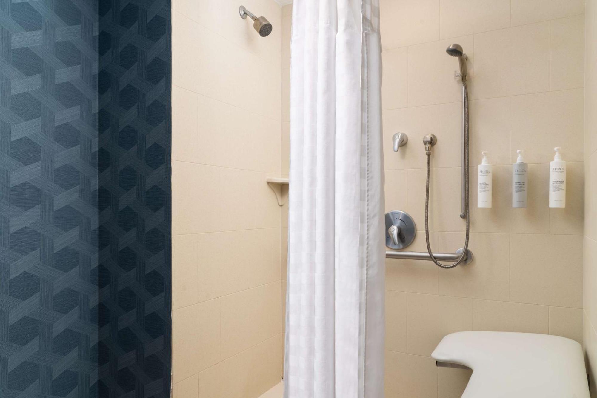Homewood Suites By Hilton Newport-Middletown Buitenkant foto